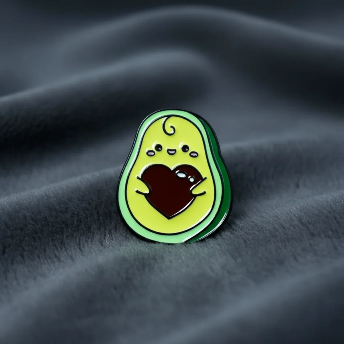 avokado-objimajici-svou-pecku-ve-tvaru-srdicka-3 Avokádo objímající svou pecku ve tvaru srdíčka