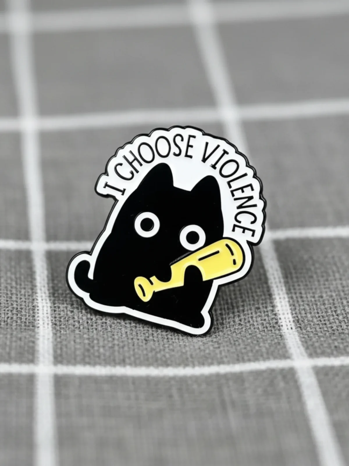 cerna-kocicka-i-choose-violence-vybiram-si-nasili-1 Černá kočička - I choose violence / Vybírám si násilí