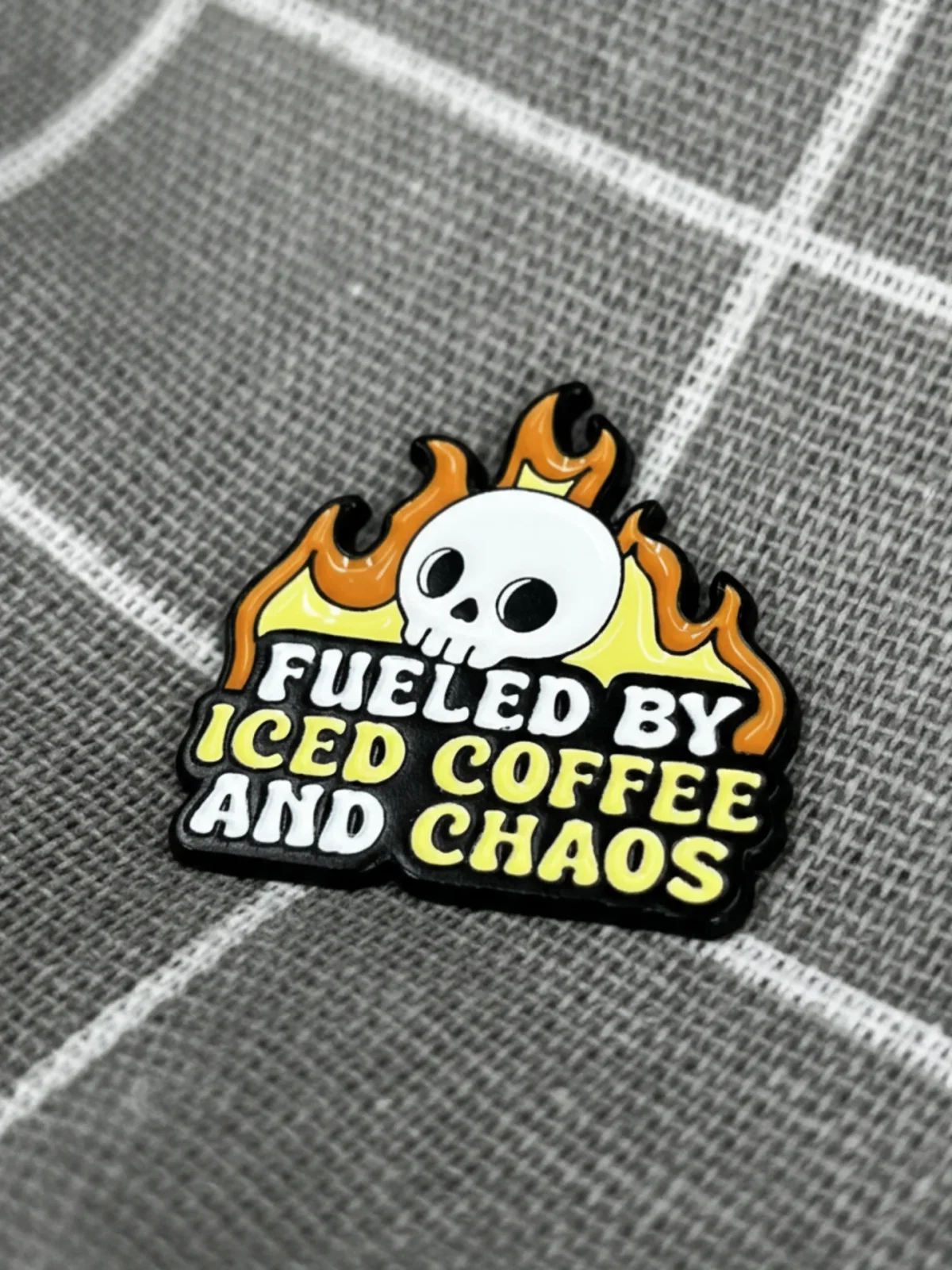 Fueled by iced coffee and chaos / Poháněn(a) ledovou kávou a chaosem