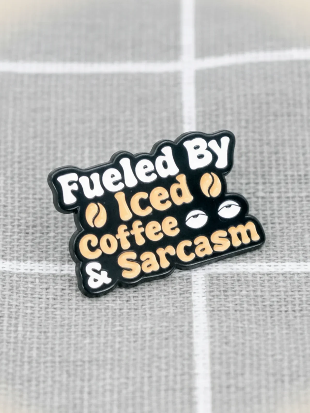 fueled-by-iced-coffee-sarcasm-pohanena-ledovou-kavou-a-sarkasmem-1 Fueled by iced coffee & sarcasm / Poháněn(a) ledovou kávou a sarkasmem