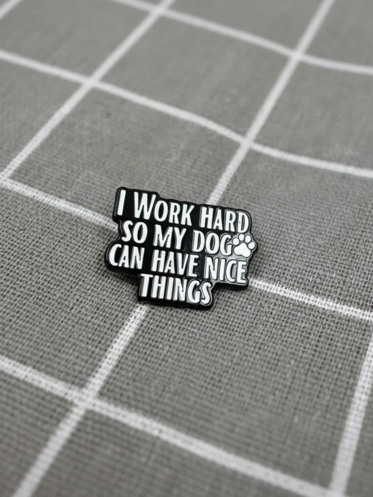 i-work-hard-so-my-dog-can-have-nice-things-pracuji-tvrde-aby-muj-pes-mohl-mit-hezke-veci-1 I work hard so my dog can have nice things / Pracuji tvrdě, aby můj pes mohl mít hezké věci