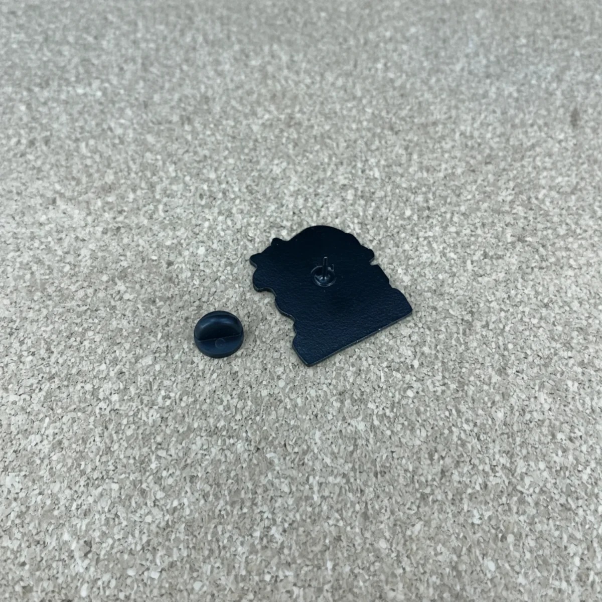 kocicka-lezici-na-stohu-knih-book-cat-coffee-kniha-kocka-kafe-2 Kočička ležící na stohu knih - book & cat, coffee / kniha & kočka, kafe