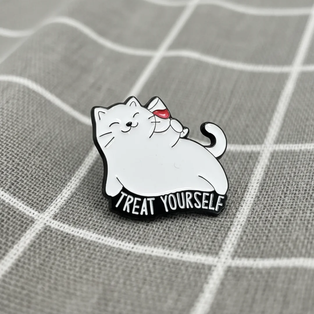 kocicka-s-vinem-treat-yourself-doprej-si-1 Kočička s vínem - Treat yourself / Dopřej si