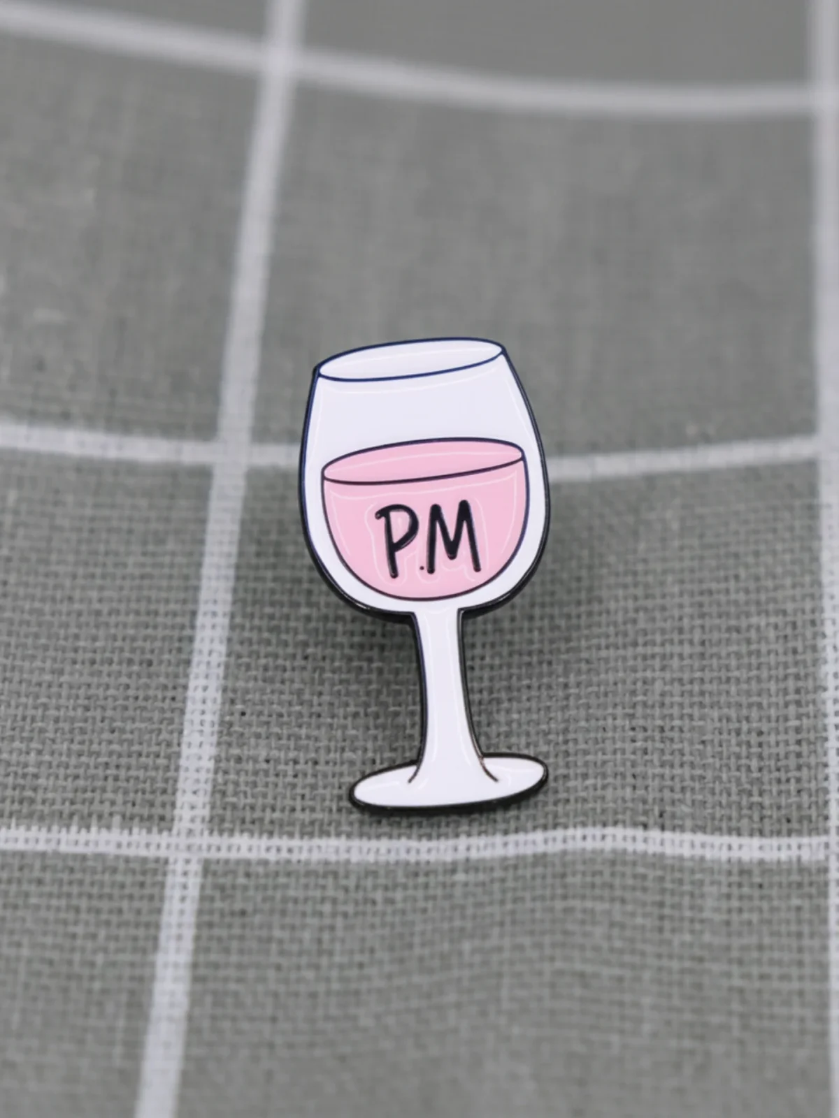 pm-po-poledni-sklenicka-s-vinem-1 PM (po poledni) - Sklenička s vínem