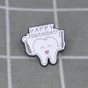 zub-s-kartackem-happy-toothsday-stastny-den-zubu-1 Zub s kartáčkem - Happy toothsday! / Šťastný den zubů!
